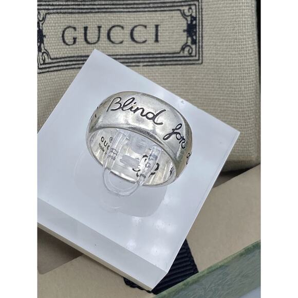 Authentic Gucci Sterling Silver “Love” Engraved Ring – Size 6 - Picture 4 of 5